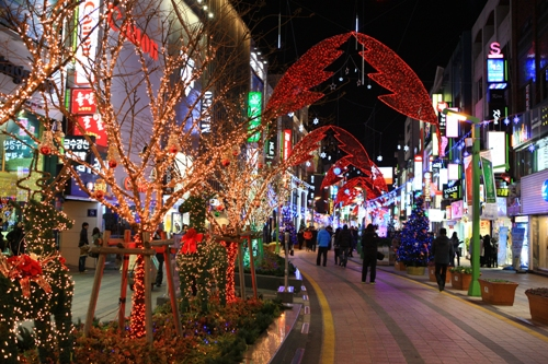 Du lich han quoc, tet am lich