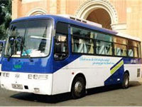 Hyundai Aero Town 35 chỗ đi Huế