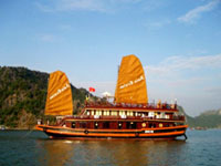 Du thuyền Hạ Long Asia Cruises 2 Ngày 1 Đêm
