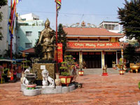 Du lịch Lễ Hội: Đền Trần - Phủ Dầy - Cổ Lễ