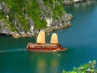 Du thuyền Hạ Long trên tàu Valentine Junk 2 ngày 1 đêm