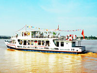 Chùm tour du lịch sông Hồng - Thăm quan làng nghề (1 ngày)